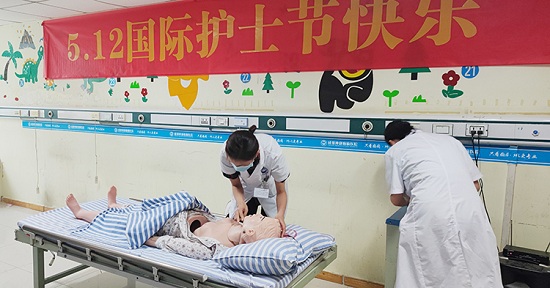 [成都癲癇病醫院]同場競技展風采！護士節，我院成功舉辦心肺復蘇技能大賽