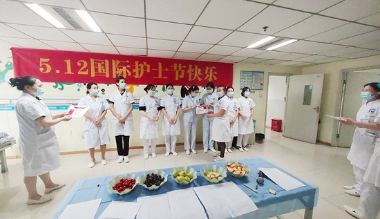 [成都癲癇病醫院]同場競技展風采！護士節，我院成功舉辦心肺復蘇技能大賽