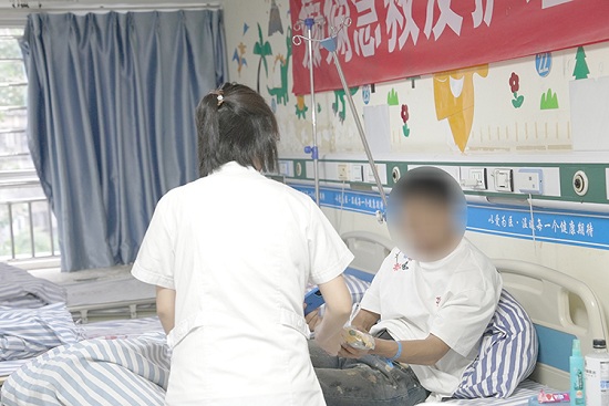 粽葉飄香處，皆是醫患情|成都神康癲癇醫院端午愛心紀實